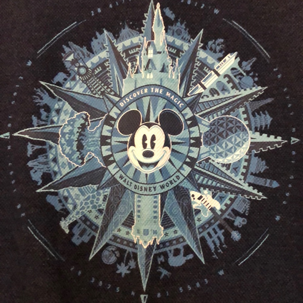 Pullover - Picture 2 of 2